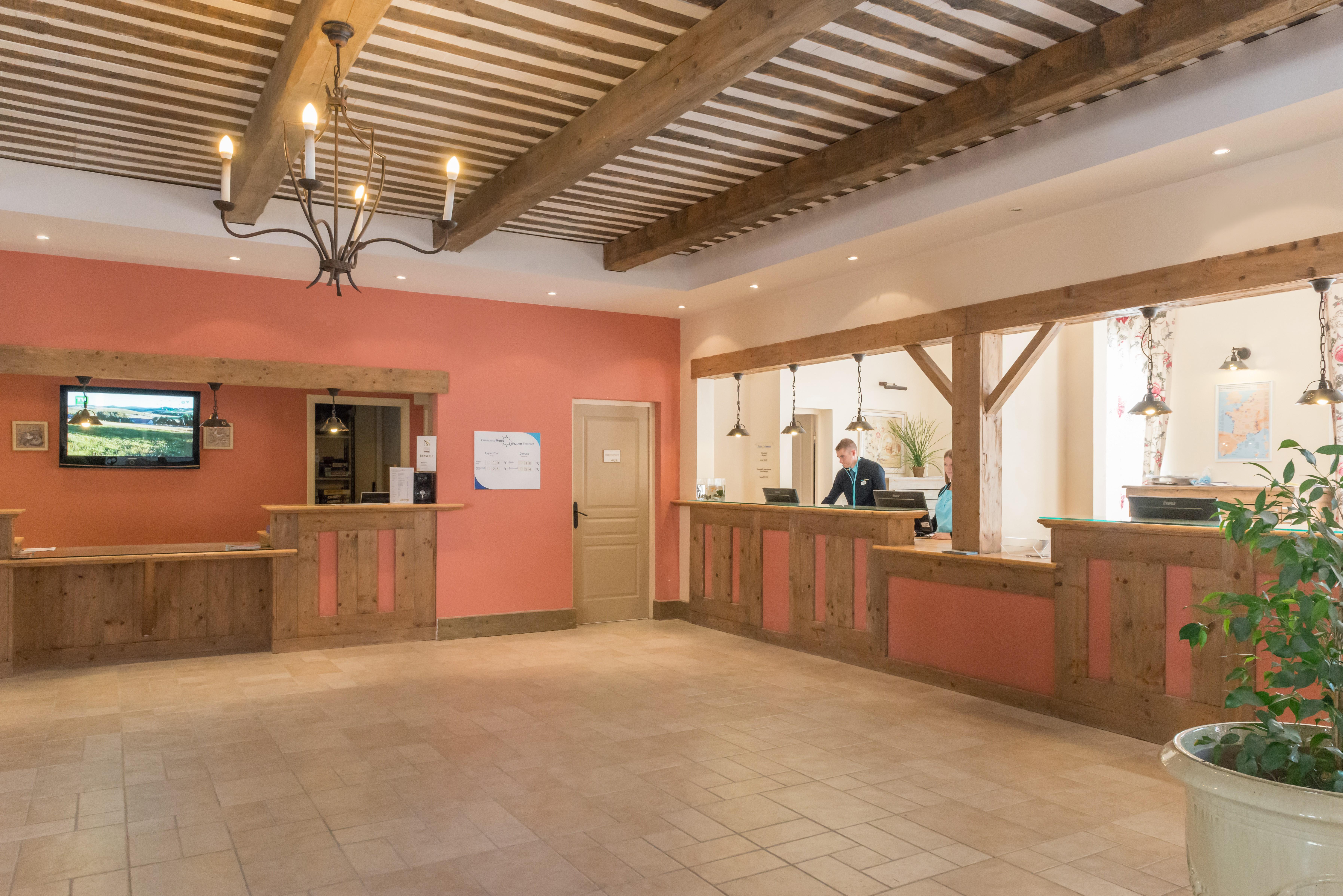 Village Pierre&Vacances Le Rouret Grospierres Extérieur photo